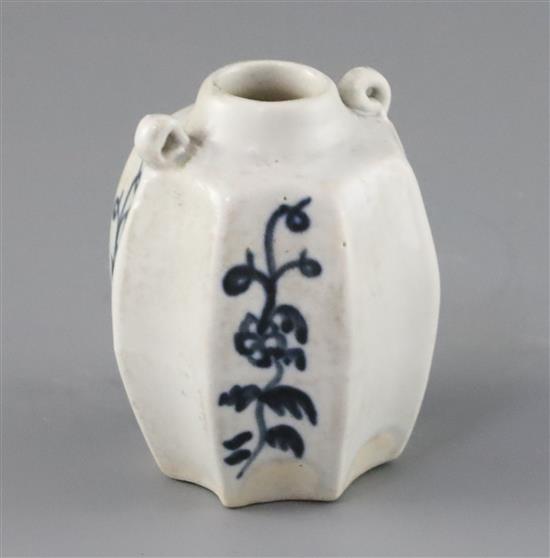 A Chinese blue and white jarlet, Yuan dynasty or later, H. 7.2cm